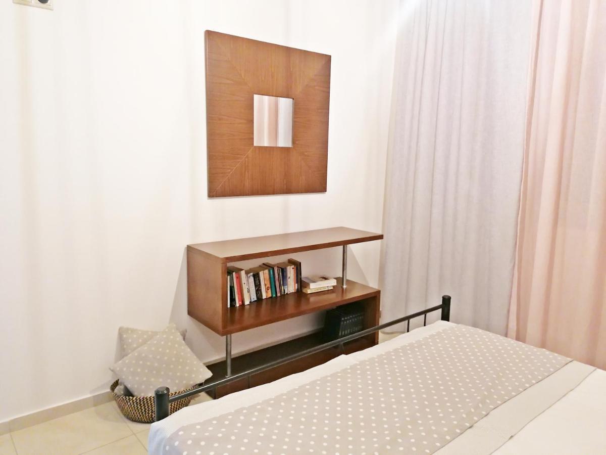 Stavi'S Guesthouse Miloi  Ngoại thất bức ảnh